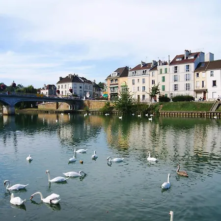 Le Gracieux Situe En Plein Centre Proche Val Deurope Village Nature *